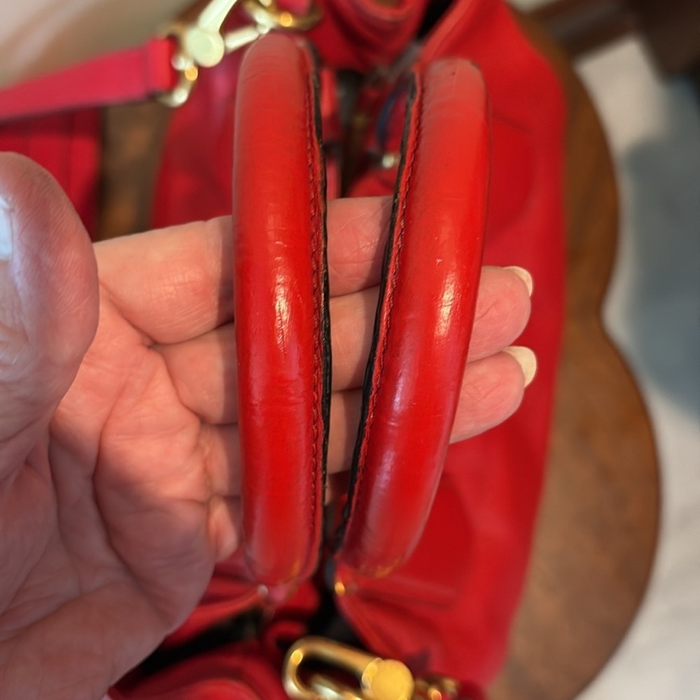 Marc Jacobs satchel shoulder /Crossbody bag leather holiday red 3 compartment - Picture 14 of 17